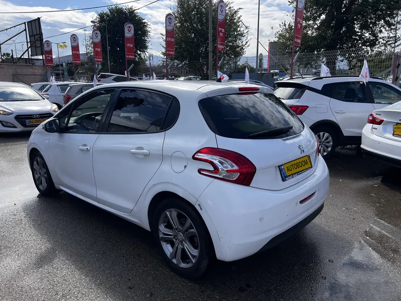 Peugeot 208 с пробегом, 2014, частная рука