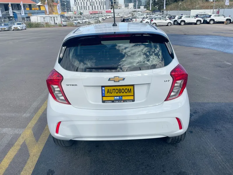 Chevrolet Spark 2nd hand, 2022, private hand