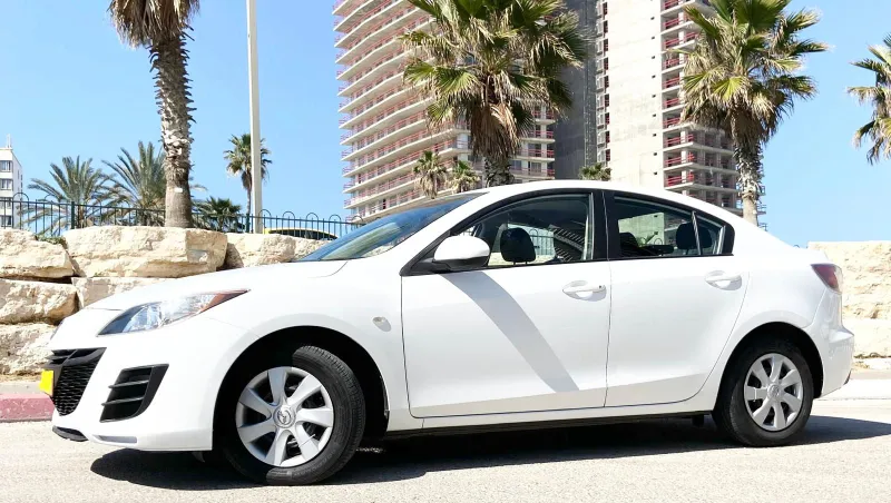 Mazda 3 с пробегом, 2011