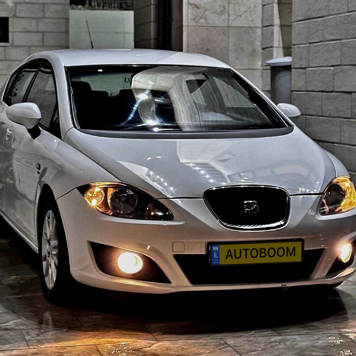 SEAT Leon 2nd hand, 2012, private hand