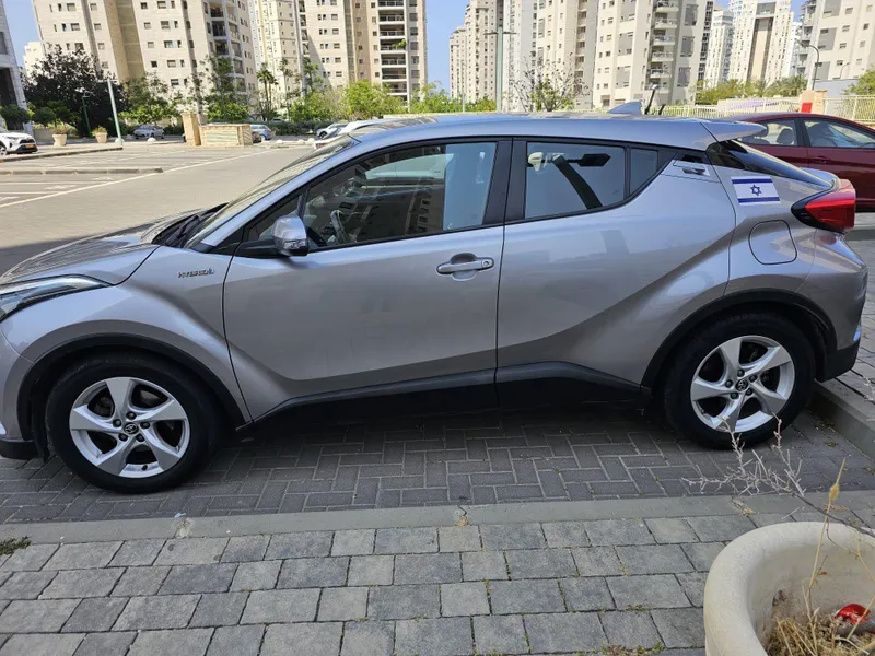 Toyota C-HR с пробегом, 2019, частная рука