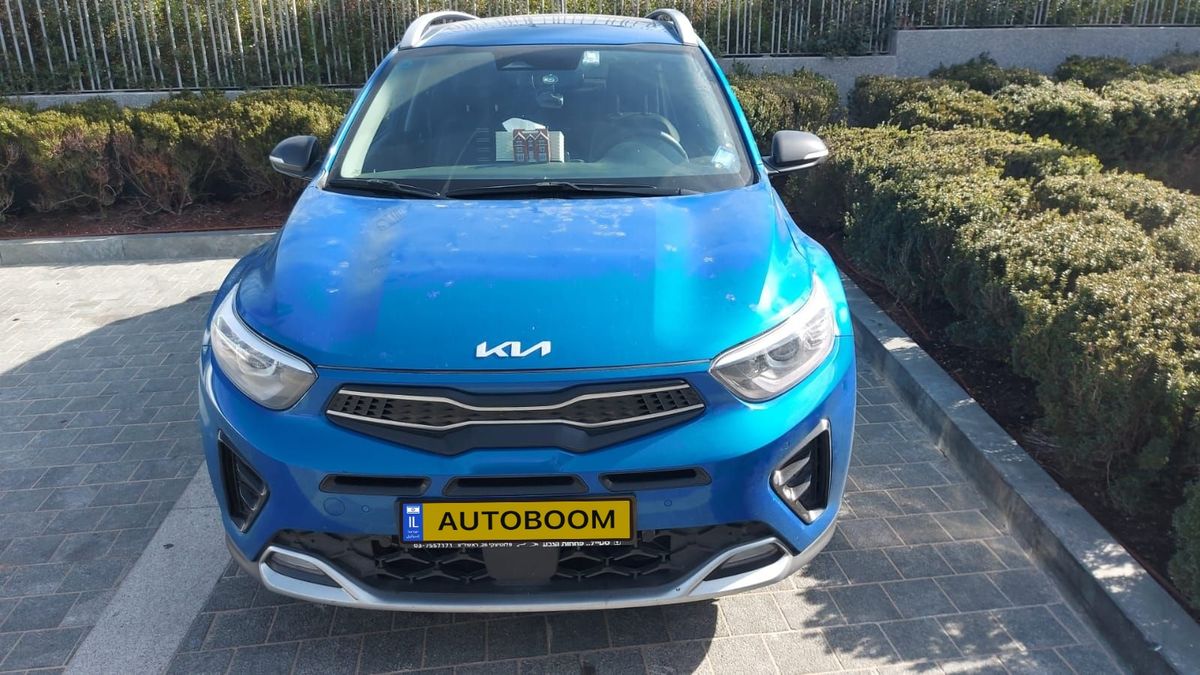 Kia Stonic 2nd hand, 2023, private hand