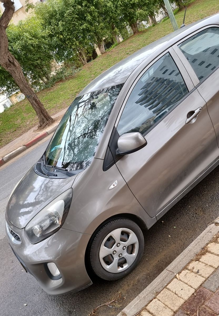 Kia Picanto 2nd hand, 2016, private hand