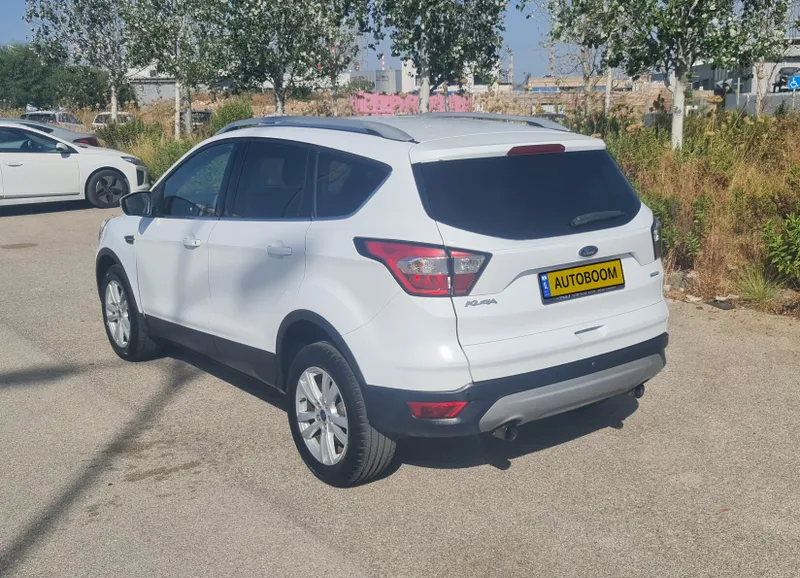 Ford Kuga 2nd hand, 2019, private hand