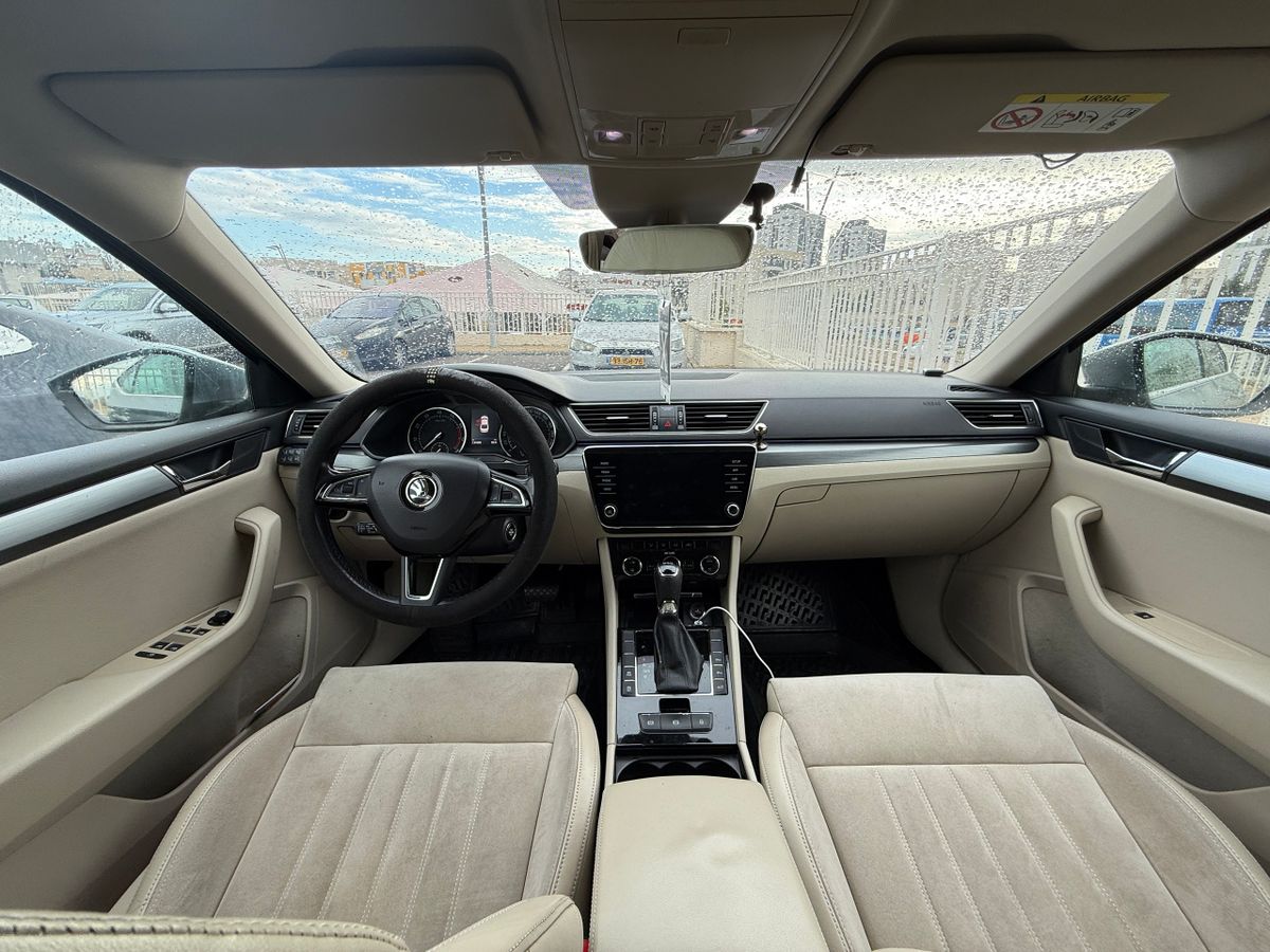 Skoda Superb 2nd hand, 2018, private hand