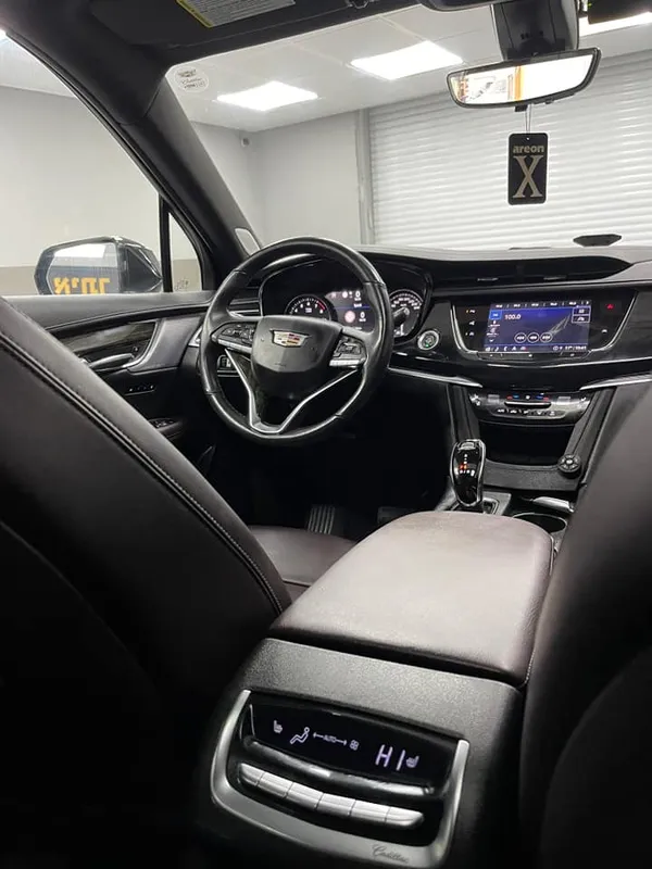 Cadillac XT6 2nd hand, 2021, private hand