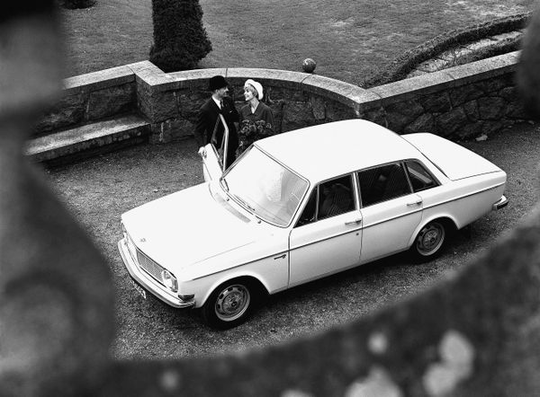 فولفو 140 سيريز 1966. الهيكل، المظهر الخارجي. سيدان, 1 الجيل