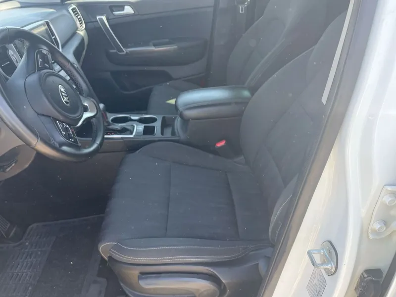 Kia Sportage 2nd hand, 2018, private hand