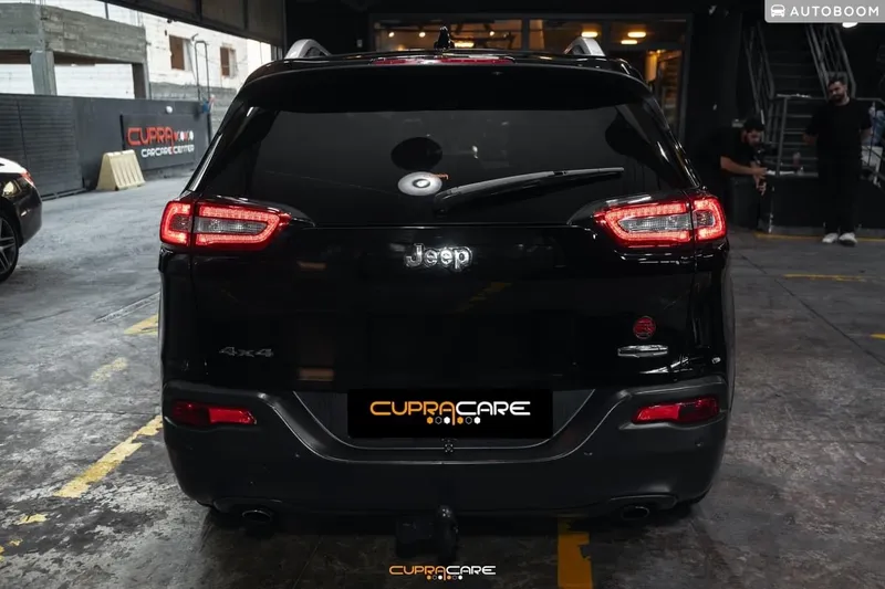 Jeep Cherokee с пробегом, 2015, частная
