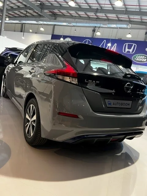 Nissan Leaf new car, 2022