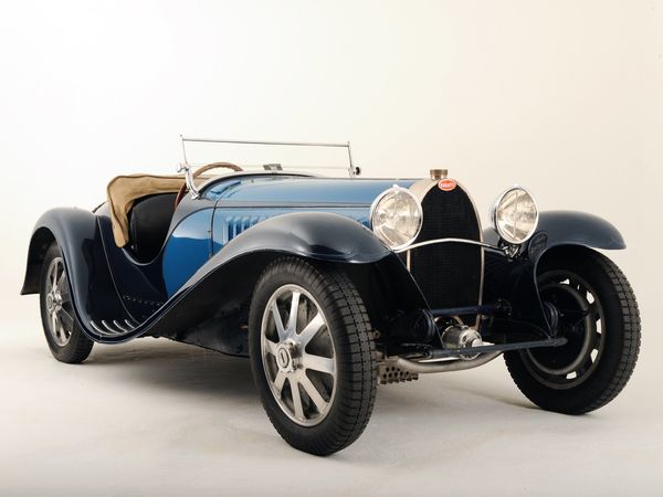 בוגאטי  Type 55 ‏1932. מרכב, צורה. רודסטר, 1 דור