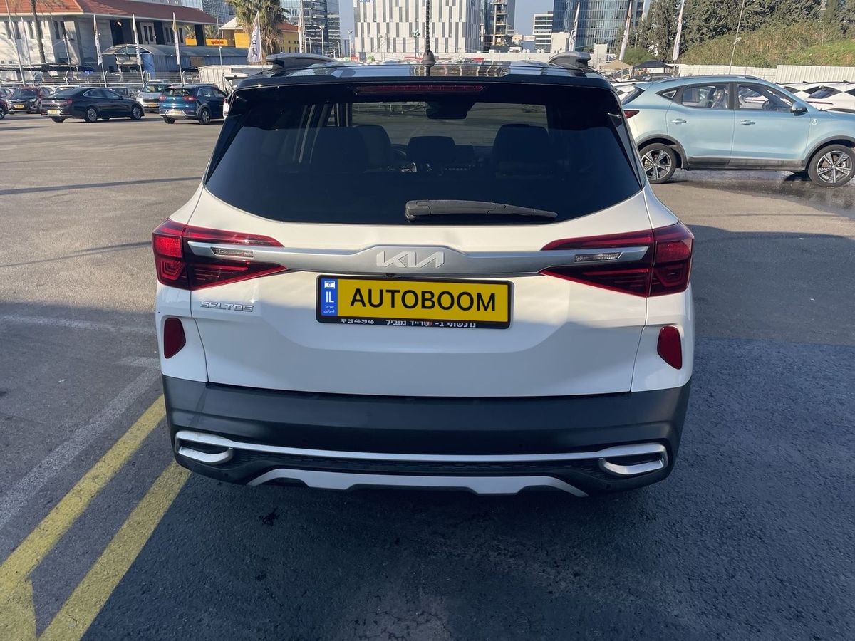 Kia Seltos 2nd hand, 2022, private hand