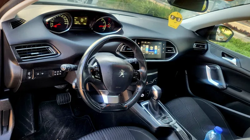 Peugeot 308 2ème main, 2014, main privée