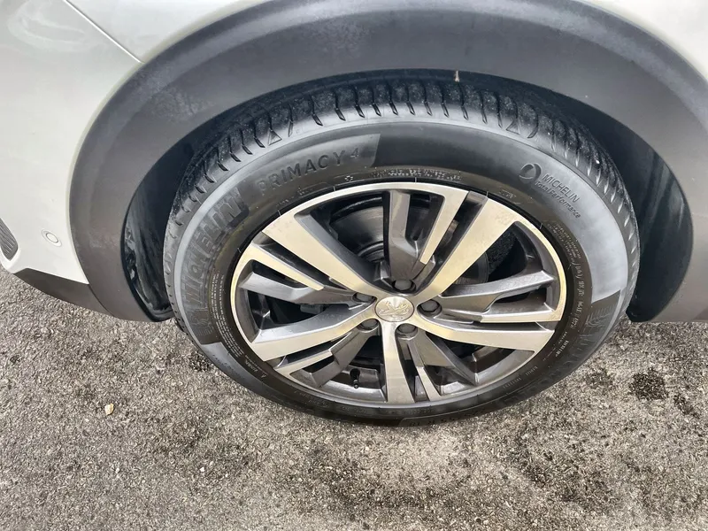 Peugeot 3008 2nd hand, 2021, private hand