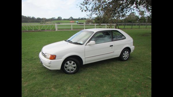 Toyota Tercel 1994. Carrosserie, extérieur. Mini 3-portes, 5 génération