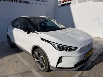 Geely Geometry C, 2022, photo