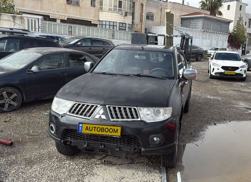 Mitsubishi L200, 2010, фото