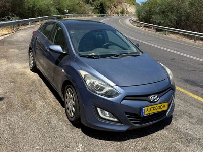 Hyundai i30, 2013, photo