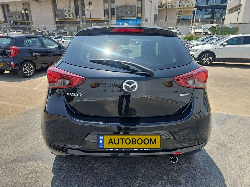 Mazda 2 new car, 2025