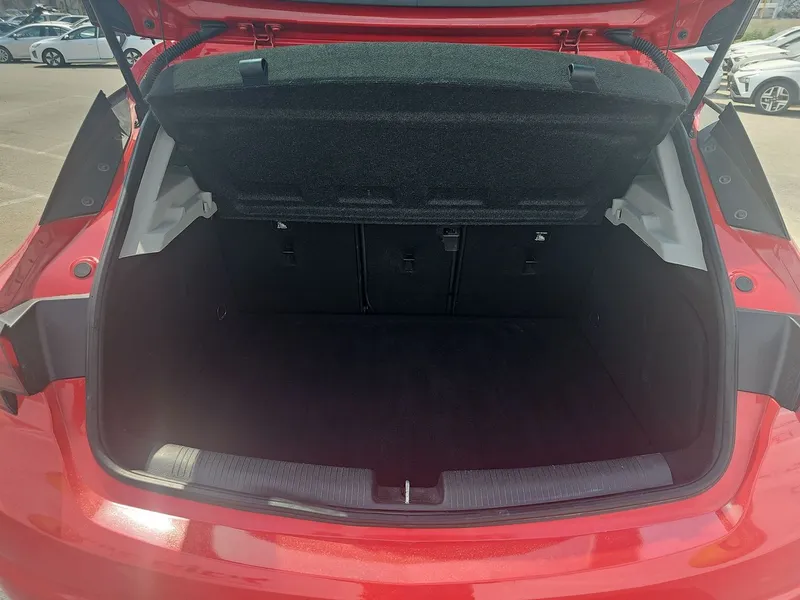 אופל אסטרה יד 2 רכב, 2017, פרטי