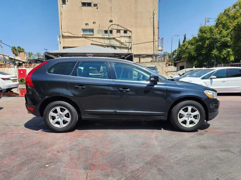 וולוו XC60 יד 2 רכב, 2011, פרטי