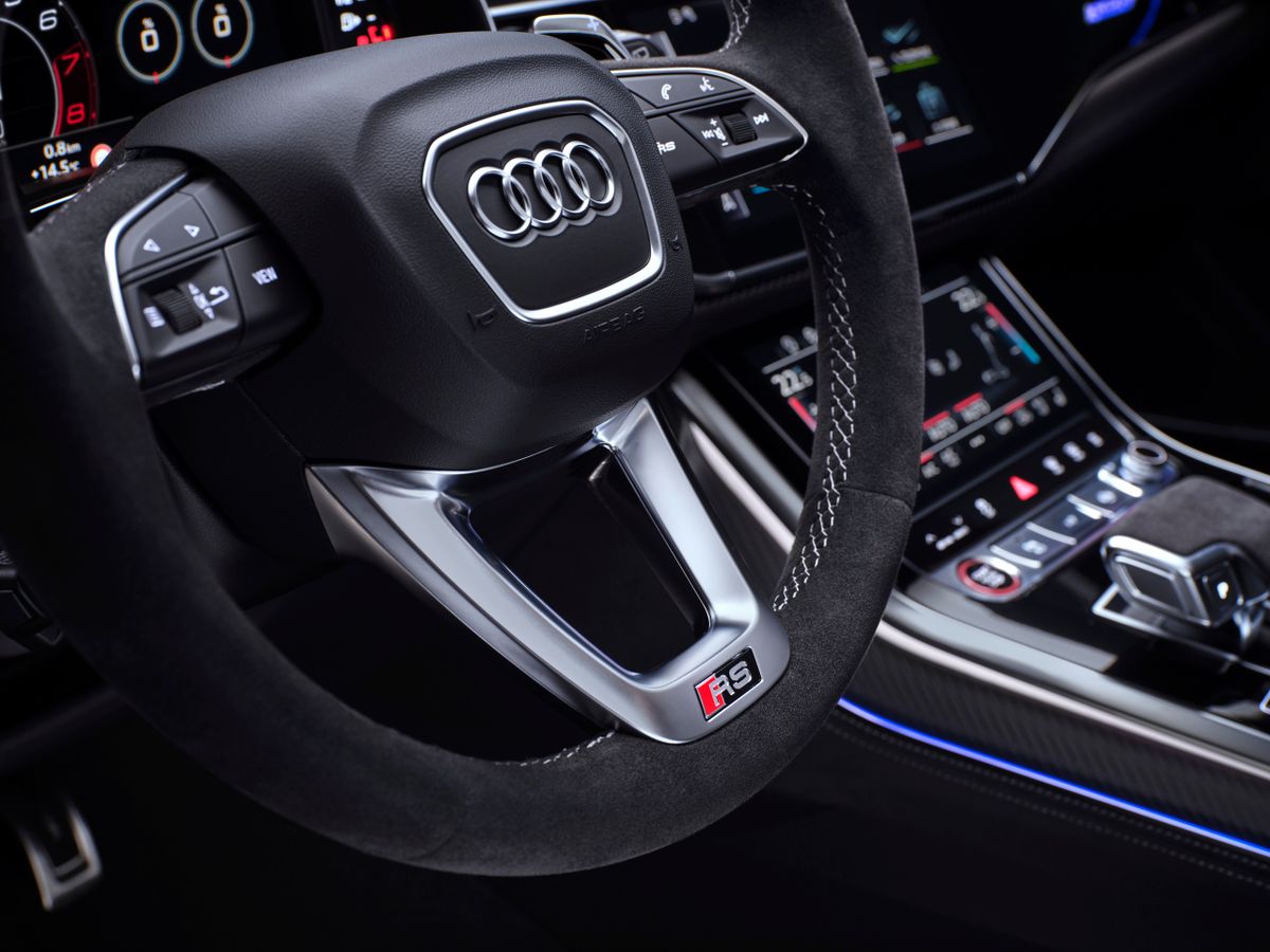 Audi RS Q8 2024. Руль. Внедорожник 5 дв., 1 поколение, рестайлинг