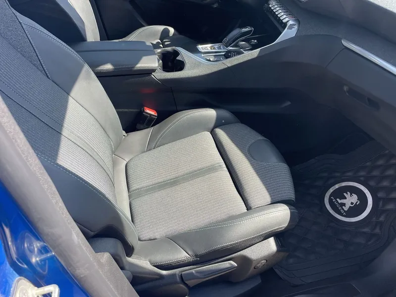 Peugeot 3008 2nd hand, 2023, private hand