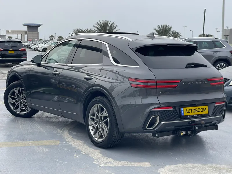 Genesis GV70 2nd hand, 2023, private