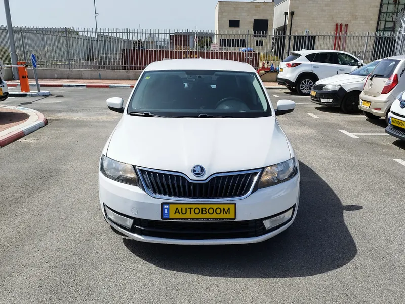 Škoda Rapid 2ème main, 2014, main privée