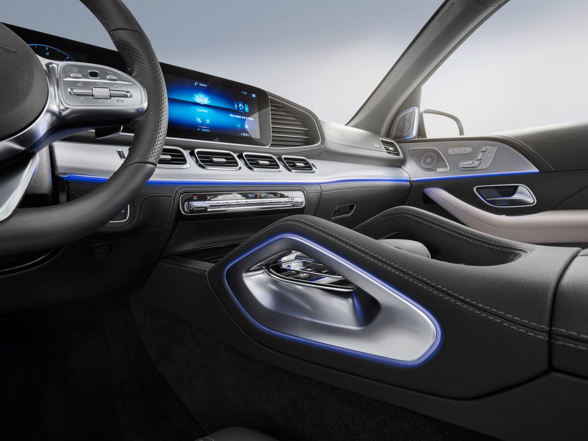 Mercedes GLE 2018. Center console. SUV 5-doors, 2 generation