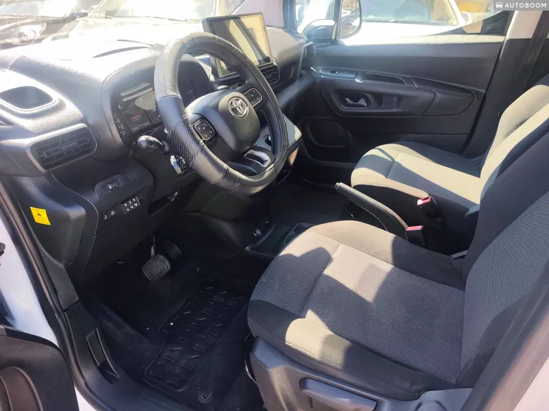 Toyota ProAce City 2nd hand, 2021