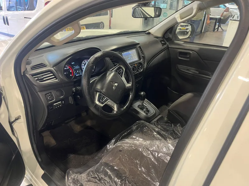Mitsubishi L200 2ème main, 2021