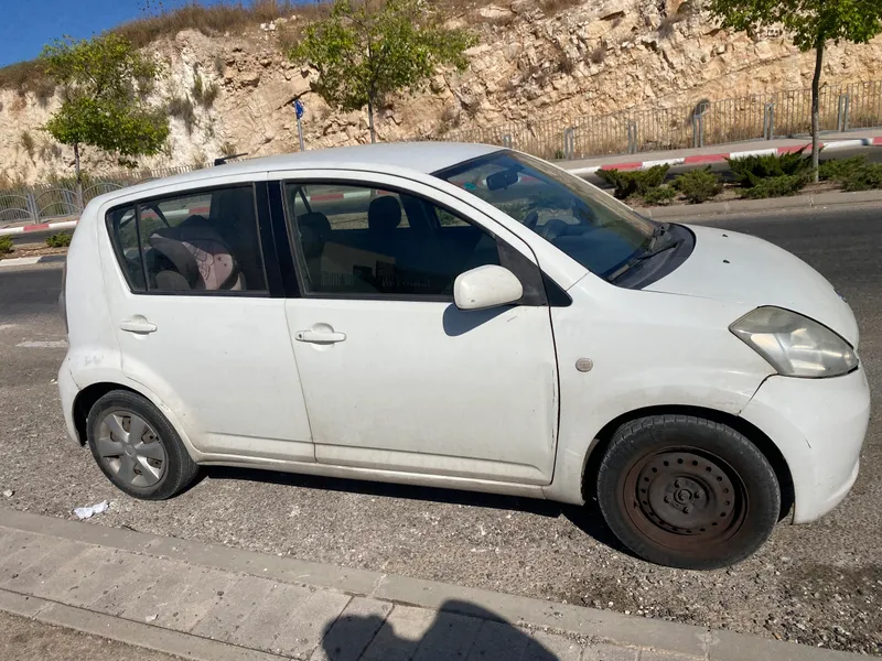 Daihatsu Sirion 2nd hand, 2008, private hand