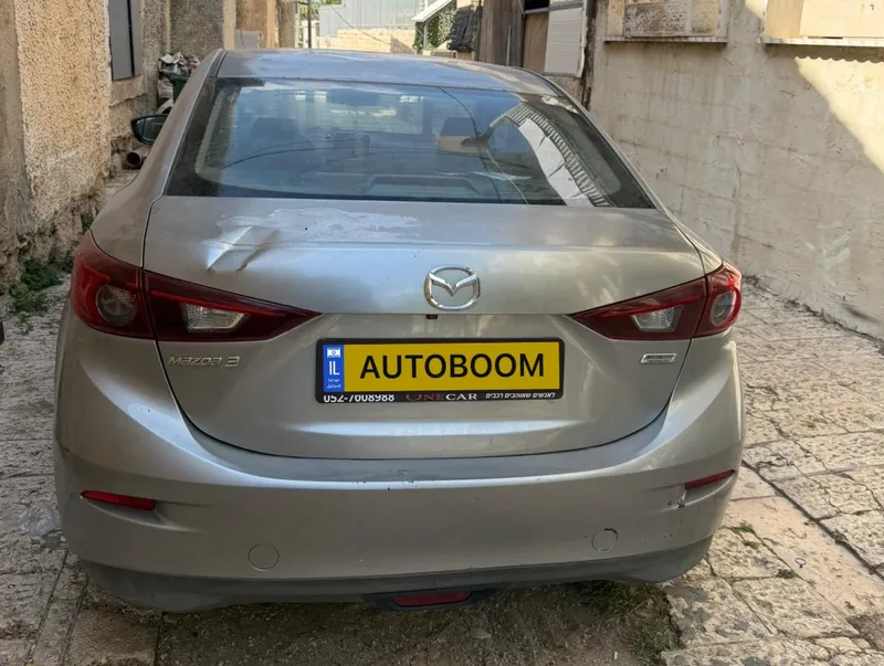 Mazda 3 2nd hand, 2014
