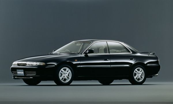 מיצובישי  אמרוד 1992. מרכב, צורה. סדאן, 1 דור