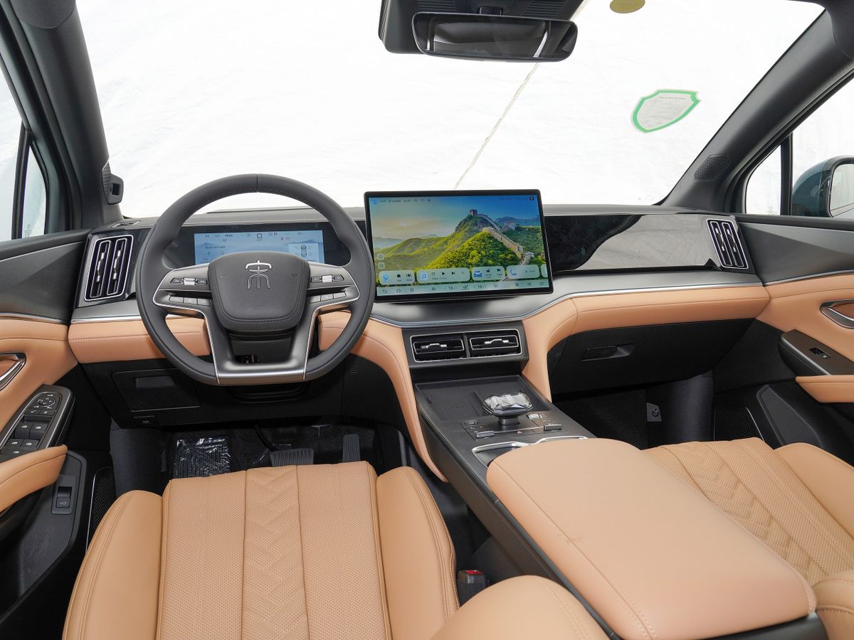 BYD Song L DM-i 2024. Передние сидения. Внедорожник 5 дв., 1 поколение