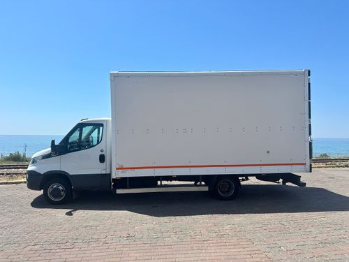 IVECO Daily, 2018, photo