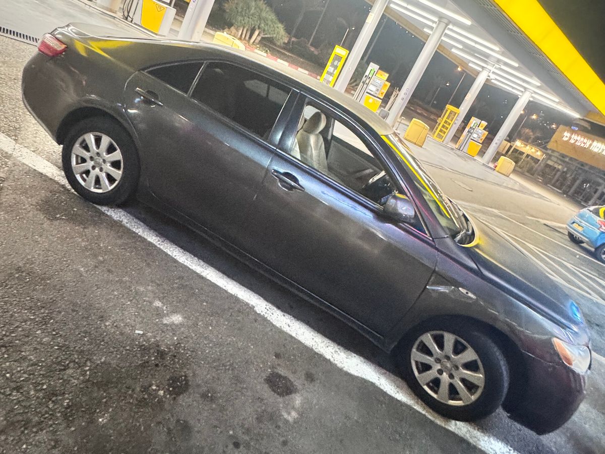 Toyota Camry с пробегом, 2007, частная рука