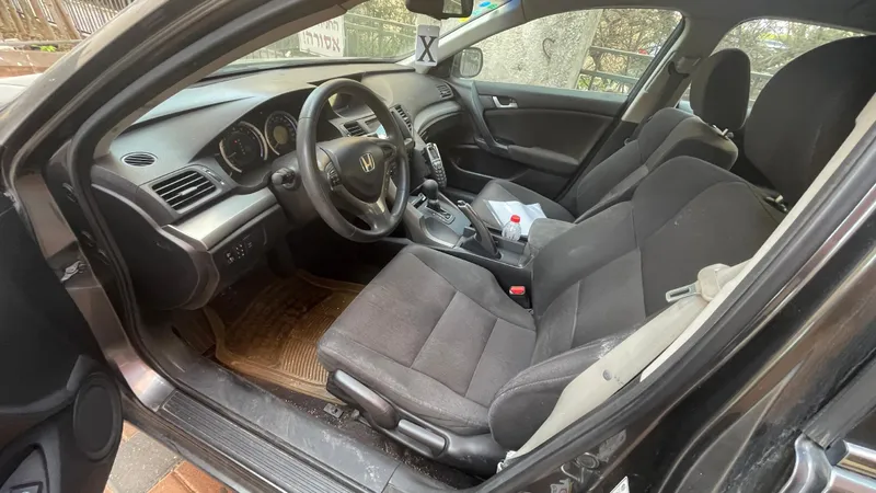 Honda Accord 2nd hand, 2011, private hand