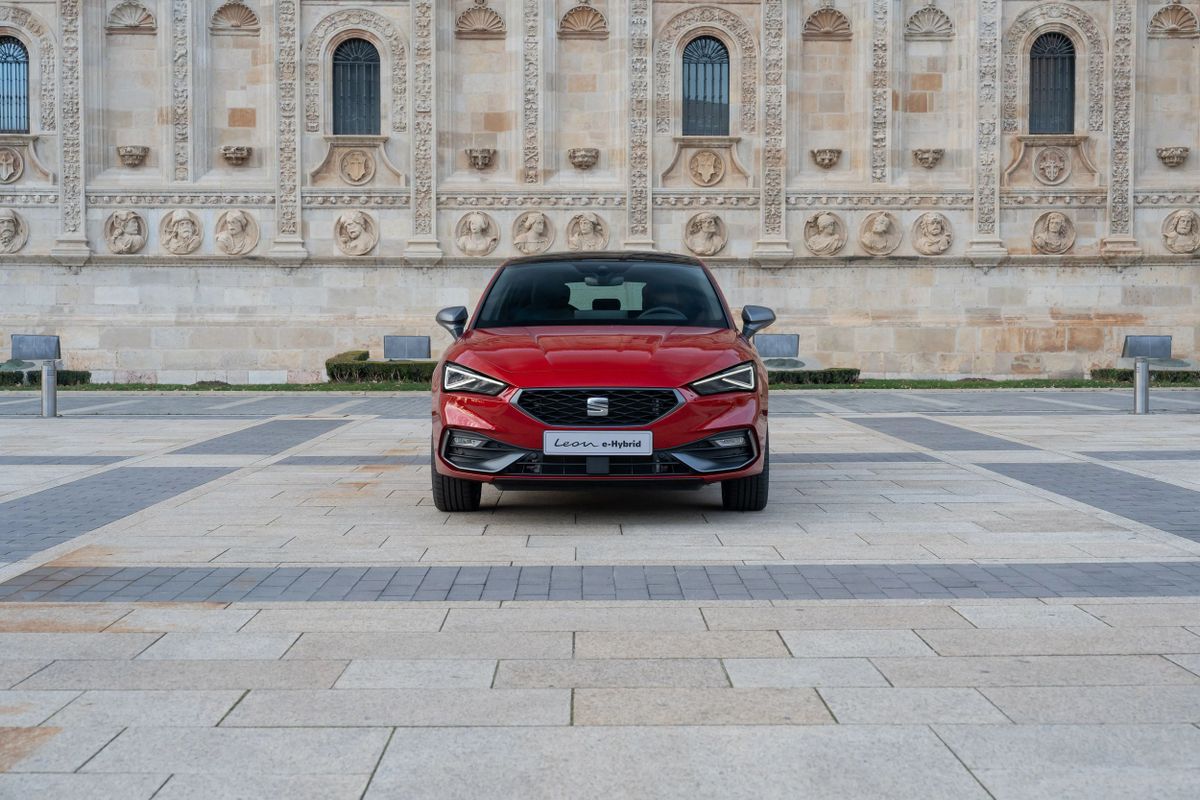 SEAT Leon. Кузов, экстерьер.