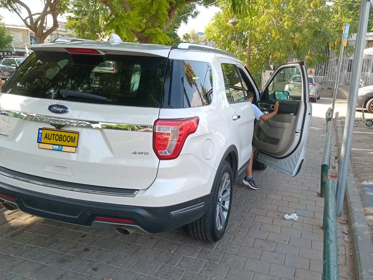 Ford Explorer 2nd hand, 2019, private hand