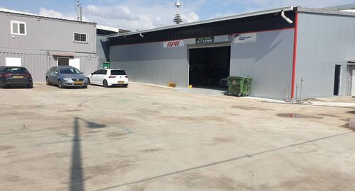 Garage Yonathan. صورة 1