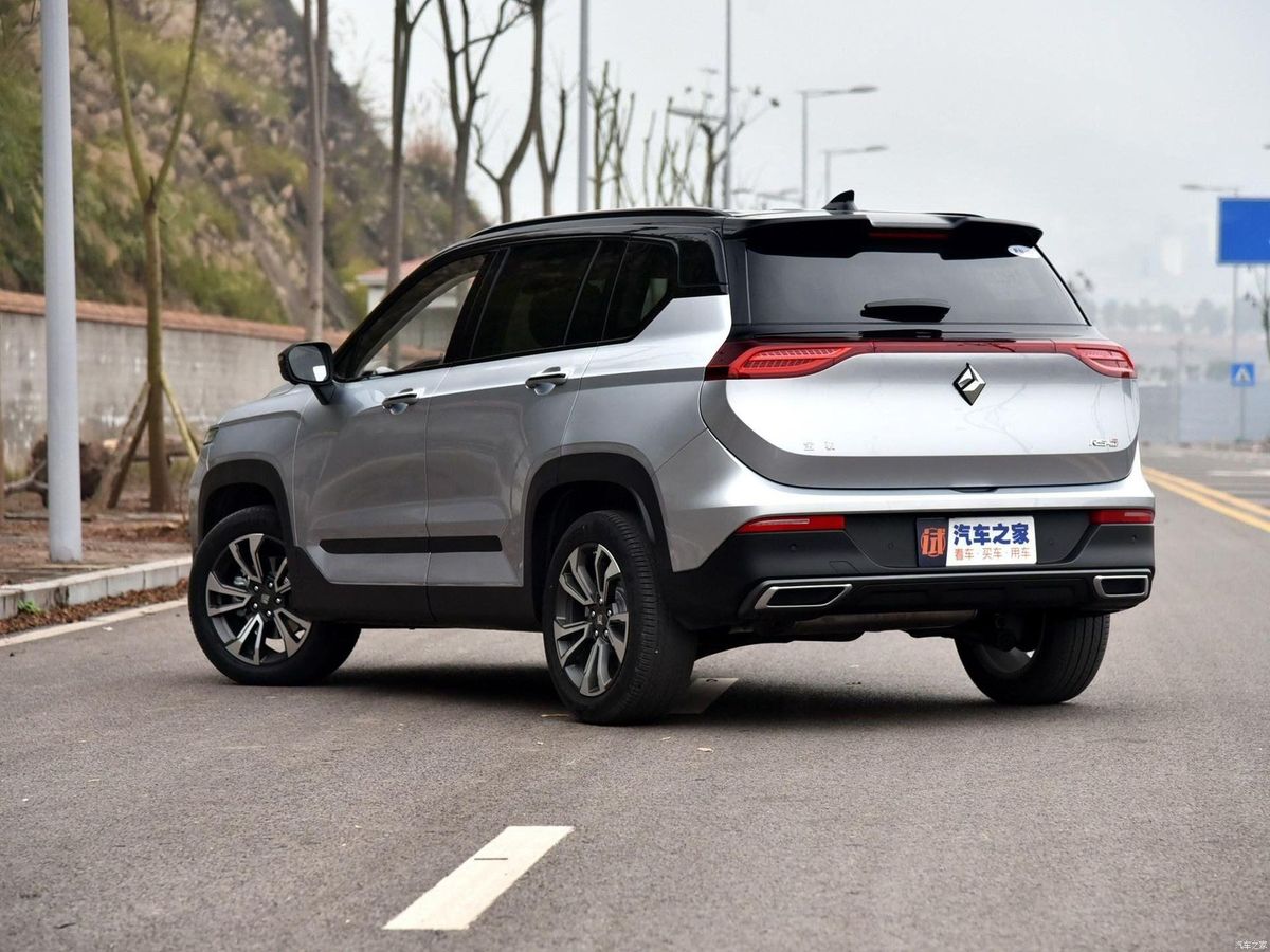 Baojun RS-5 2018. Carrosserie, extérieur. VUS 5-portes, 1 génération