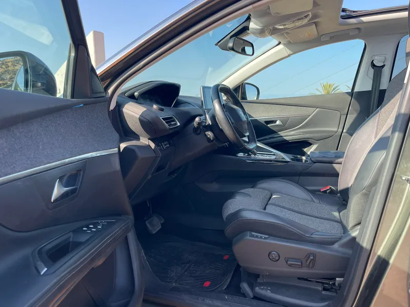 Peugeot 5008 2nd hand, 2018, private hand