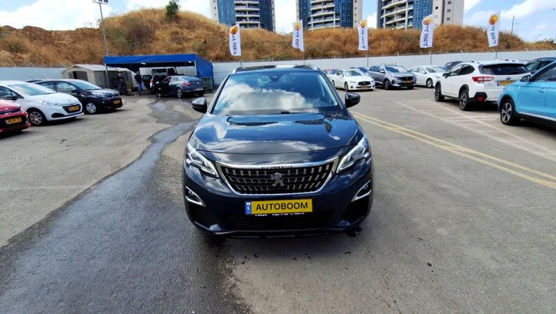 Peugeot 3008 с пробегом, 2020