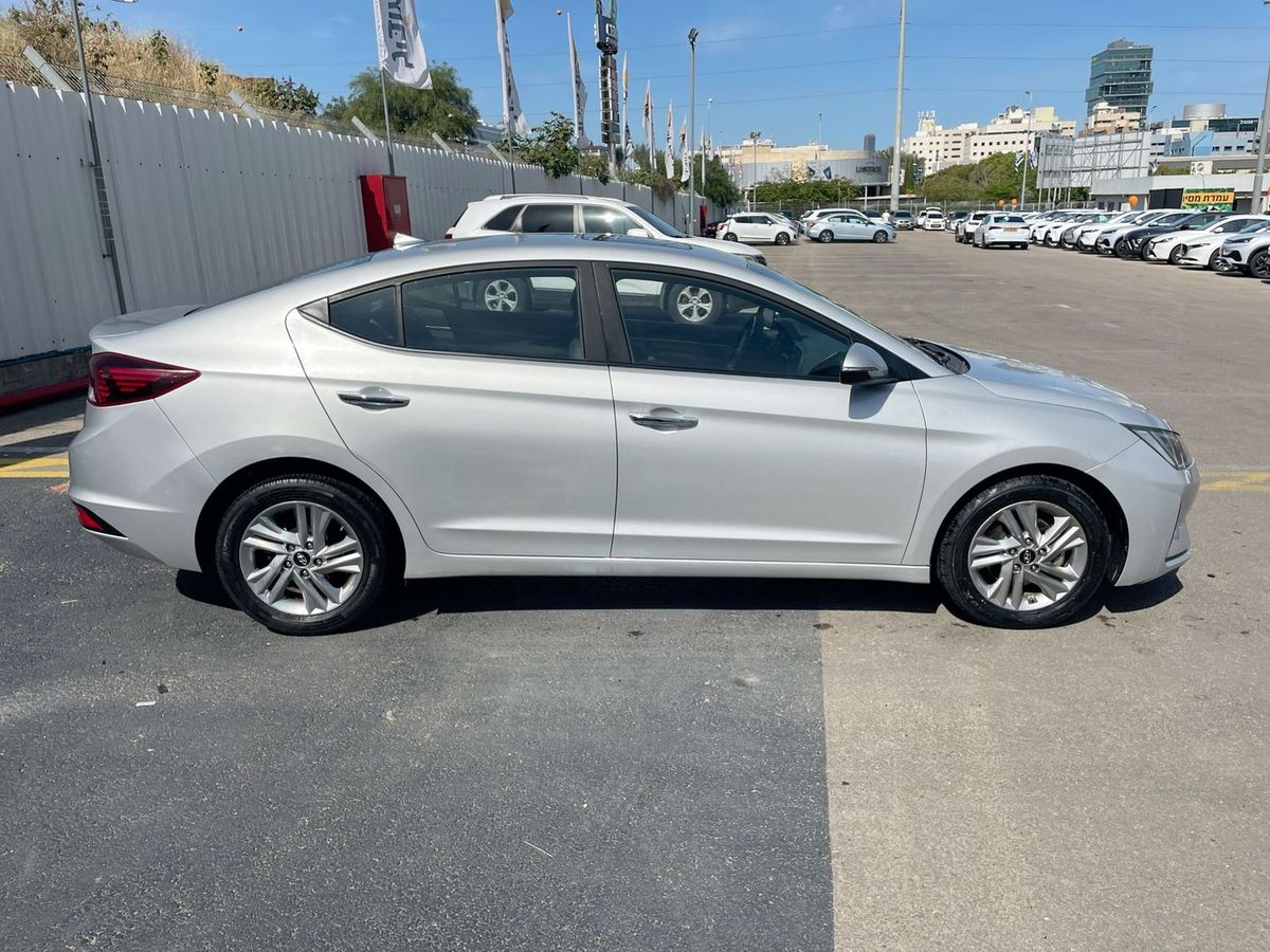Hyundai Elantra 2ème main, 2019, main privée