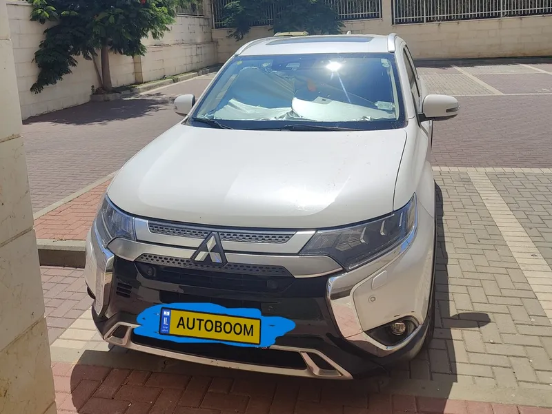 Mitsubishi Outlander с пробегом, 2019, частная рука