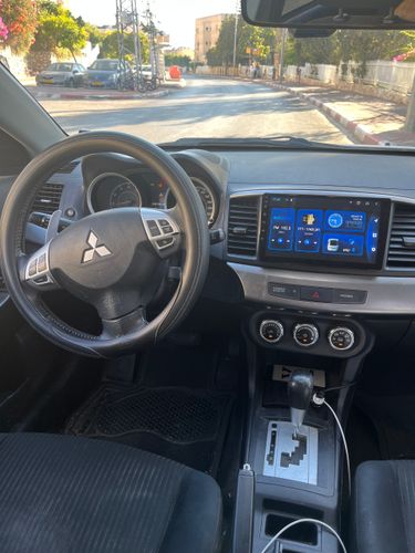 Mitsubishi Lancer с пробегом, 2015, частная рука