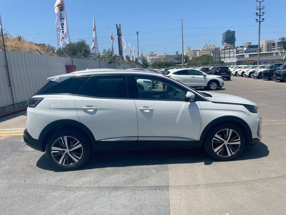 Peugeot 3008 2nd hand, 2021, private hand