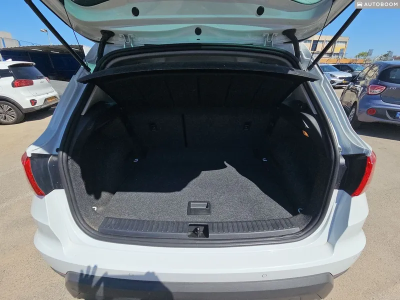SEAT أرونا مستعمل, 2021